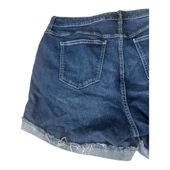 TORRID Shorts Stretch First at Fit Blue Denim Women Size 18 Button Fly Cuffed - Picture 5 of 11